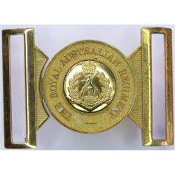 Royal Australian Regiment Belt Buckle Locket Type Buckle with Queen Elizabeth's Crown. Gilt Stable Belt, belt-plate or buckle